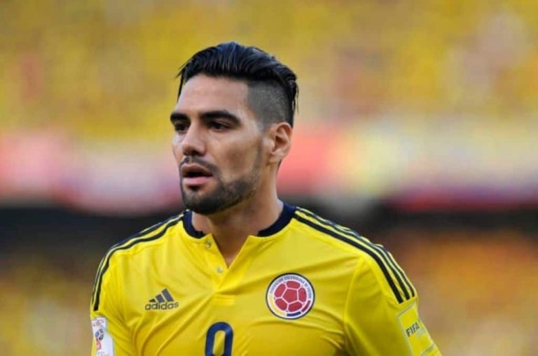 “Falcao, te robaron la plata de la cancha”