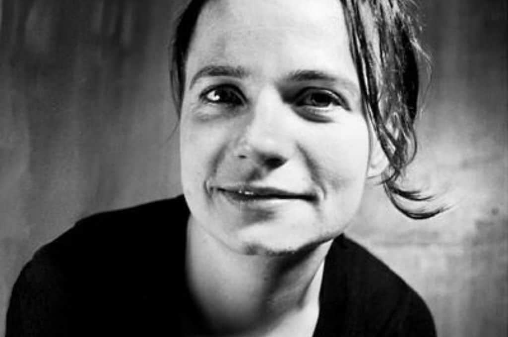 Savannah Knoop escribiría el libro Chica, chico, chica