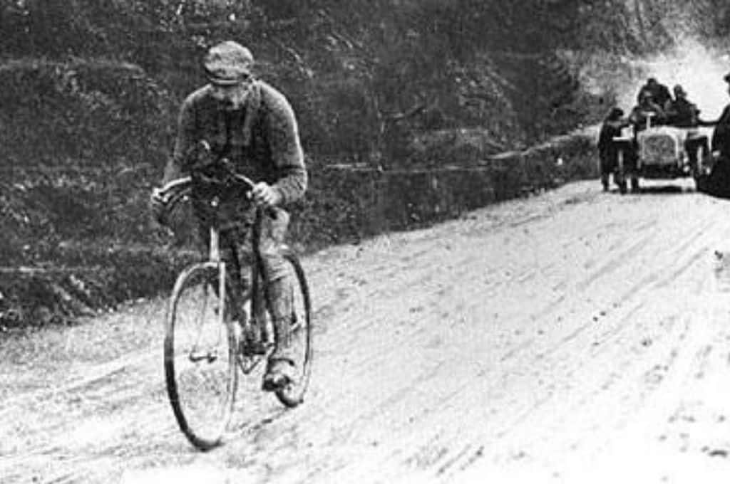 Luigi Ganna, ganador del primer Giro en 1909