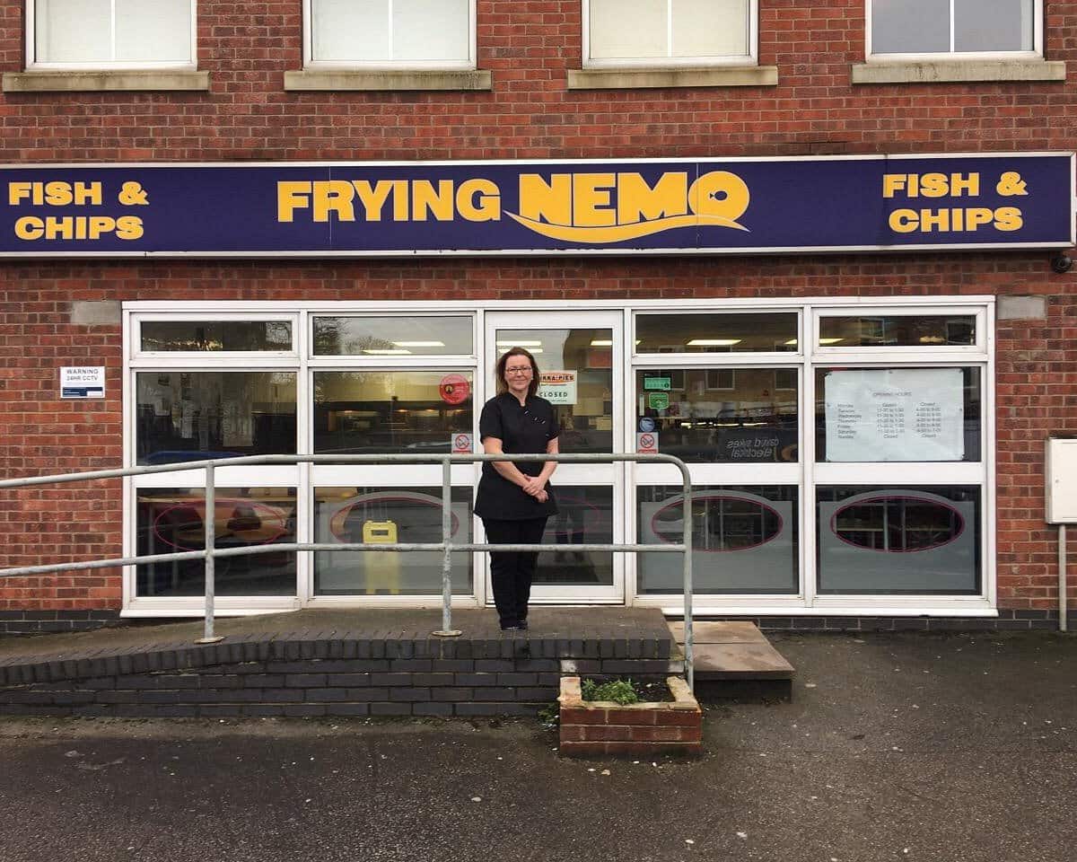 Frying Nemo, restaurante inspirado en Finding Nemo, ejemplo de marcas inspiradas en películas
